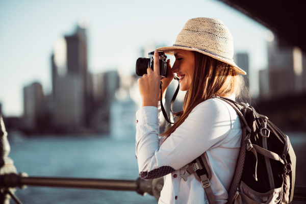 3 - Edwards Law An image showing a foreigner visiting the U.S. for an extended time because they accessed the B-2 Tourism and Visiting Visa.
